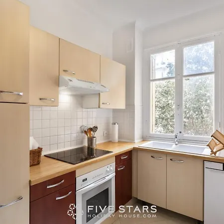 Flora Five Stars House * Nizza
